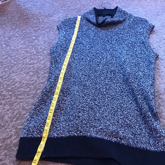 3/$20 🦋 Loft Cowl Neck Sweater Top | Size: S - Picture 7 of 8